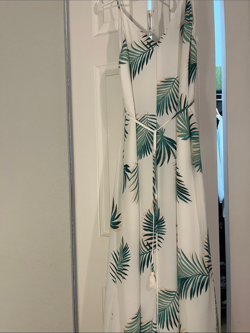 Forever 21 White Maxi Dress with Green Palm Print - Picture 14 of 16